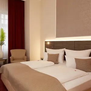 https://hotel-prinzregent.com-bavaria.com